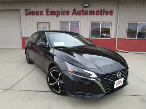 Black 2024 NISSAN ALTIMA SR for sale in Tea, SD
