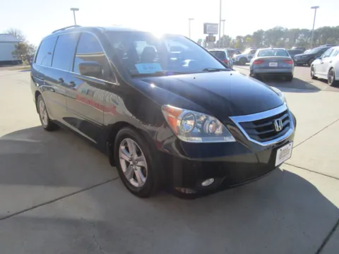 More photos of 2008 HONDA Odyssey Touring at Sioux Empire Automotive, SD