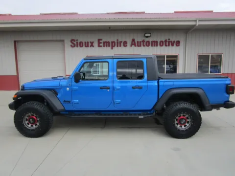 Photos of 2020 JEEP Gladiator Sport for sale in Tea, SD at Sioux Empire Automotive