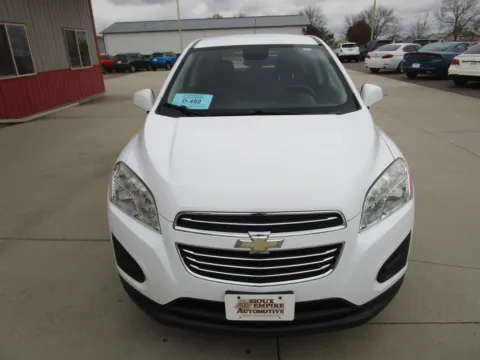 More photos of 2015 CHEVROLET Trax LS at Sioux Empire Automotive, SD
