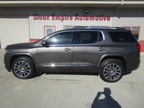 Photos of 2020 GMC Acadia Denali for sale in Tea, SD at Sioux Empire Automotive