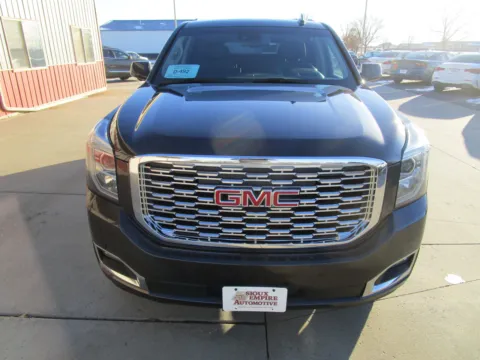 More photos of 2018 GMC YUKON 1500 Denal at Sioux Empire Automotive, SD