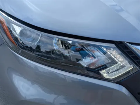 More photos of 2022 Nissan Rogue Sport SL at Nissan of LaGrange, GA