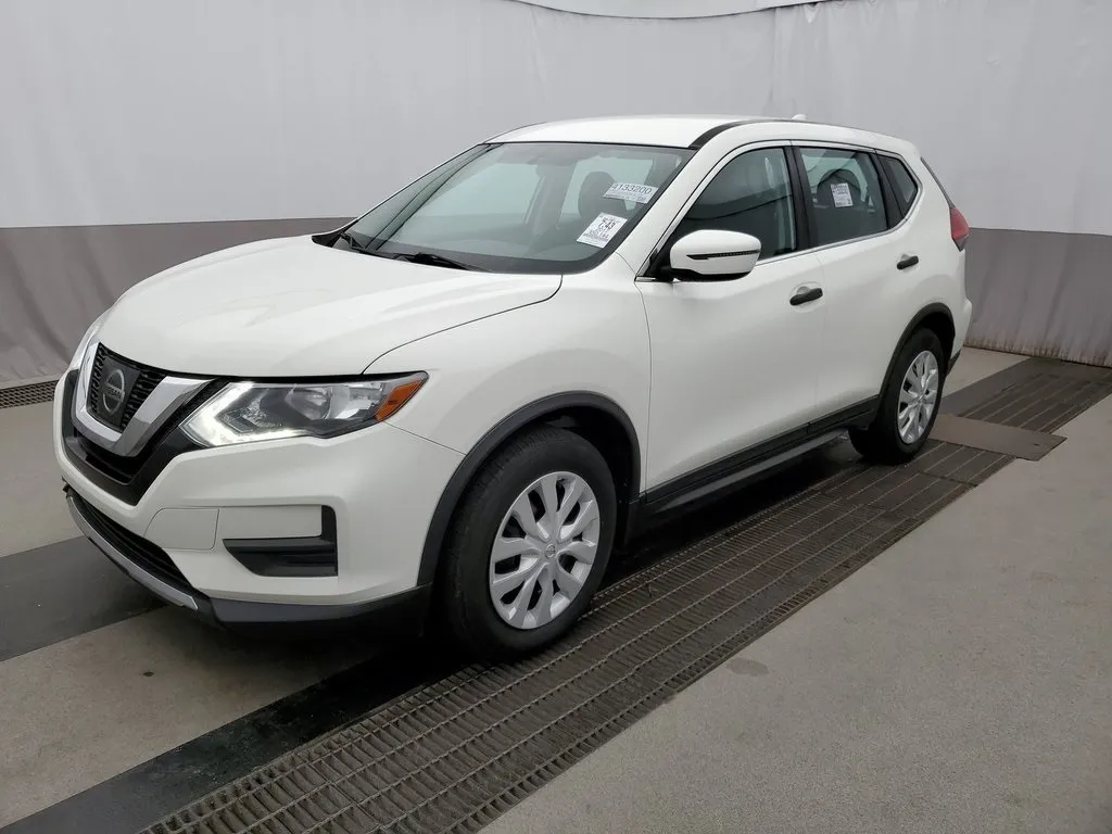 White 2017 Nissan Rogue for sale in LaGrange, GA