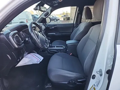 More photos of 2019 Toyota Tacoma TRD Off-Road at Nissan of LaGrange, GA