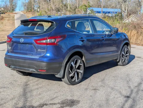 More photos of 2022 Nissan Rogue Sport SL at Nissan of LaGrange, GA