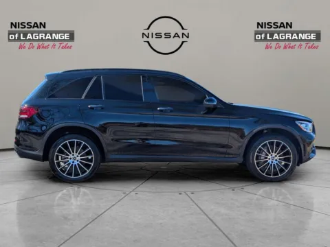 More photos of 2022 Mercedes-Benz GLC 300 at Nissan of LaGrange, GA