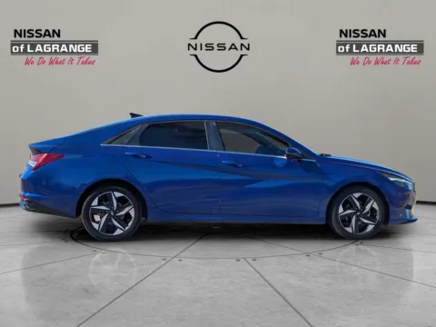 More photos of 2021 Hyundai Elantra SEL at Nissan of LaGrange, GA