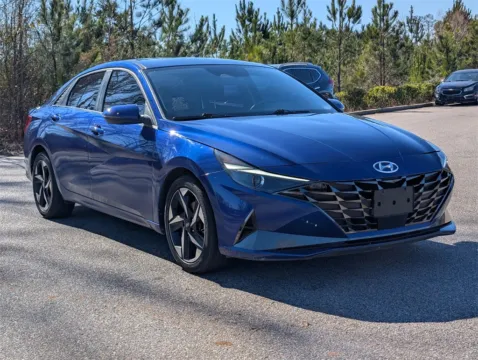 Another view of 2021 Hyundai Elantra SEL for sale in LaGrange, GA at Nissan of LaGrange