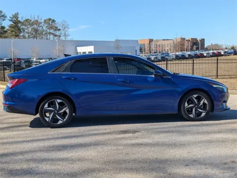 More photos of 2021 Hyundai Elantra SEL at Nissan of LaGrange, GA