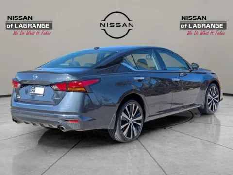 More photos of 2021 Nissan Altima 2.5 Platinum at Nissan of LaGrange, GA
