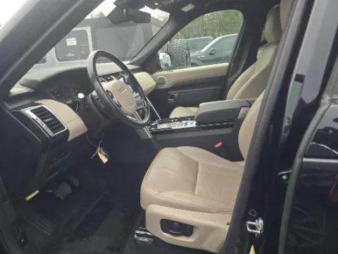 More photos of 2019 Land Rover Discovery HSE at Nissan of LaGrange, GA