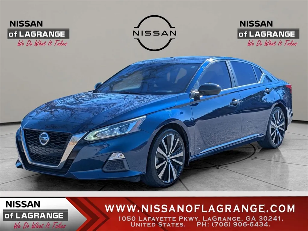 Blue 2020 Nissan Altima 2.5 SR for sale in LaGrange, GA