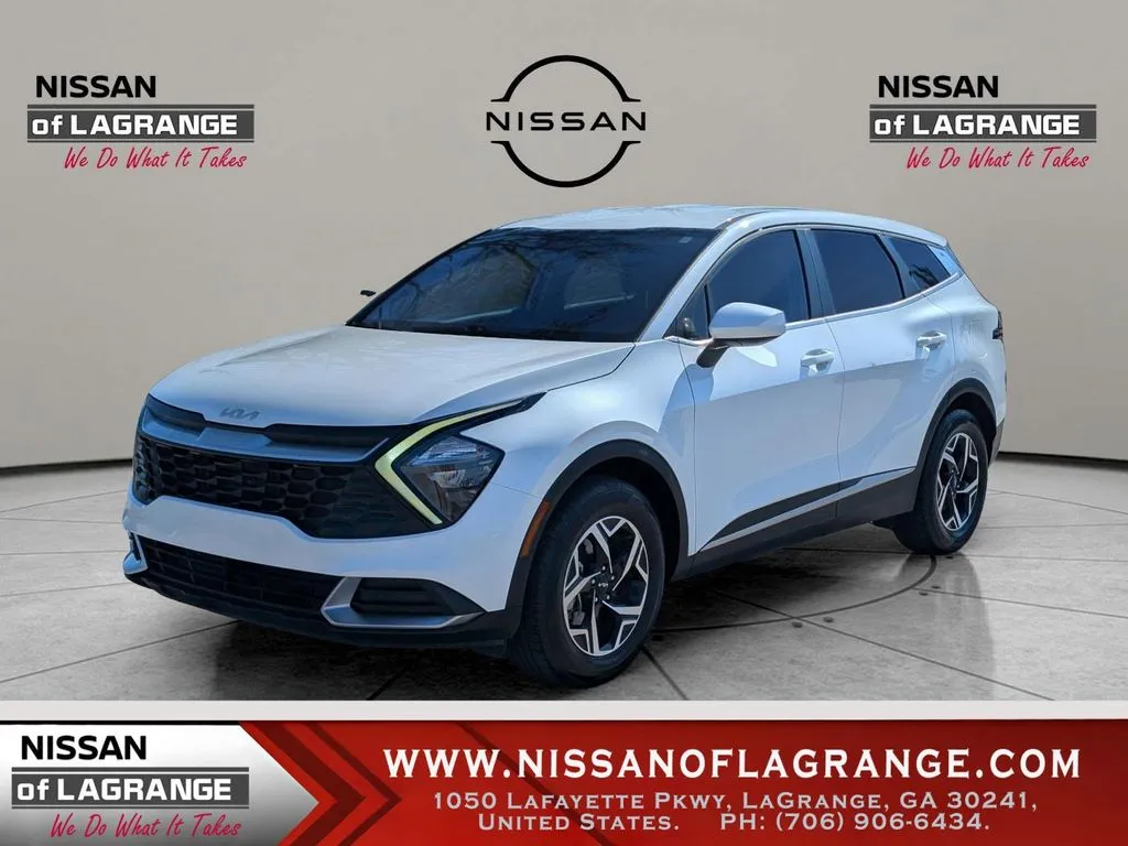 White 2023 Kia Sportage LX for sale in LaGrange, GA