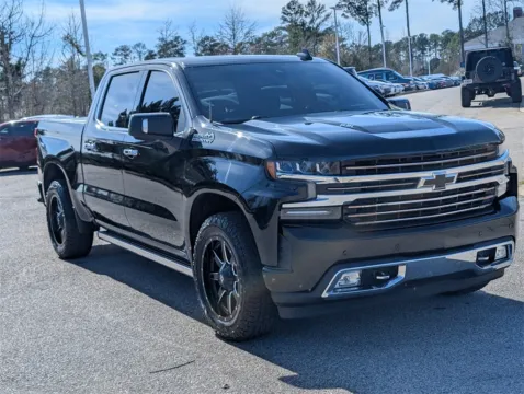 Another view of 2019 Chevrolet Silverado 1500 High Country for sale in LaGrange, GA at Nissan of LaGrange