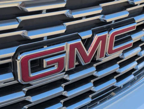 More photos of 2019 GMC Yukon Denali at Nissan of LaGrange, GA