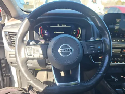 More photos of 2021 Nissan Rogue Platinum at Nissan of LaGrange, GA