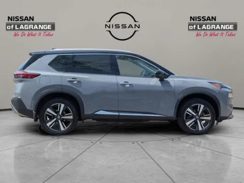 More photos of 2021 Nissan Rogue Platinum at Nissan of LaGrange, GA