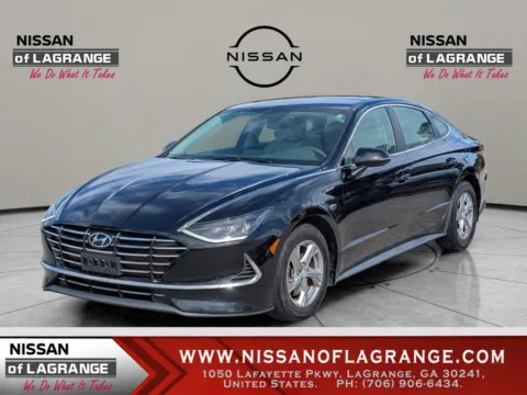Black 2023 Hyundai Sonata SE for sale in LaGrange, GA