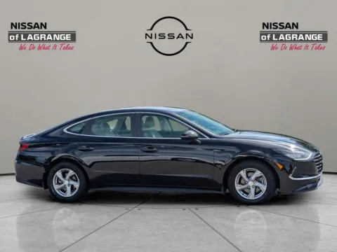 More photos of 2023 Hyundai Sonata SE at Nissan of LaGrange, GA