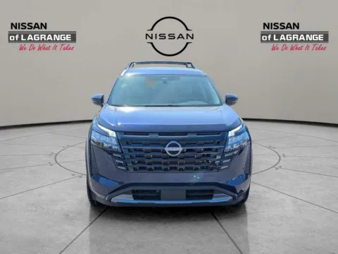 Photos of 2026 Nissan Pathfinder SL for sale in LaGrange, GA at Nissan of LaGrange