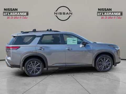 More photos of 2026 Nissan Pathfinder SL at Nissan of LaGrange, GA