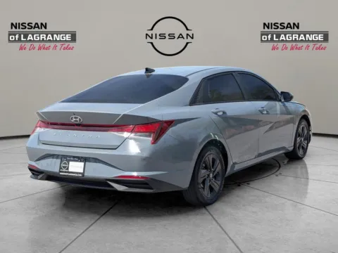 More photos of 2022 Hyundai Elantra SEL at Nissan of LaGrange, GA