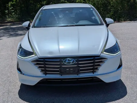 Photos of 2020 Hyundai Sonata SE for sale in LaGrange, GA at Nissan of LaGrange