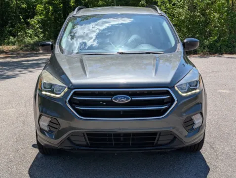 Photos of 2019 Ford Escape SE for sale in LaGrange, GA at Nissan of LaGrange