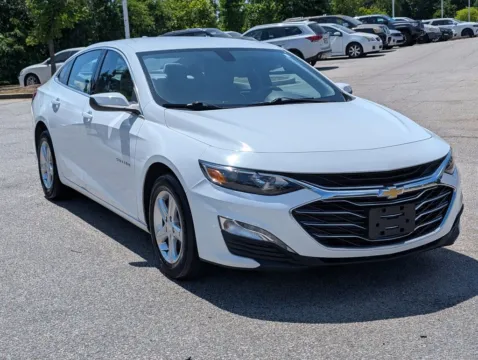 Another view of 2022 Chevrolet Malibu LT for sale in LaGrange, GA at Nissan of LaGrange