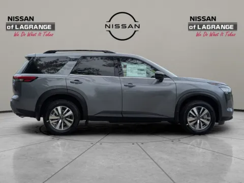 More photos of 2026 Nissan Pathfinder SL at Nissan of LaGrange, GA