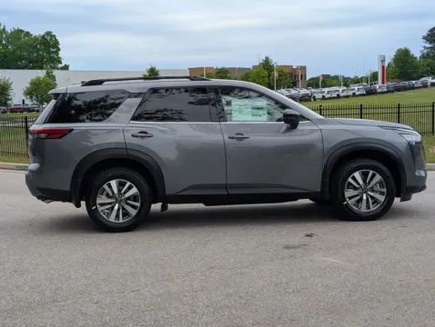 More photos of 2026 Nissan Pathfinder SL at Nissan of LaGrange, GA