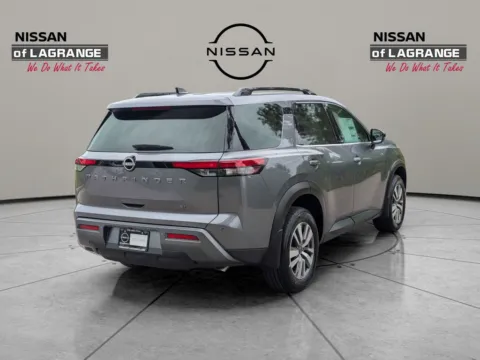 More photos of 2026 Nissan Pathfinder SL at Nissan of LaGrange, GA