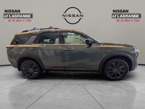More photos of 2026 Nissan Pathfinder SL at Nissan of LaGrange, GA