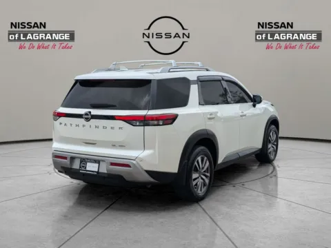 More photos of 2022 Nissan Pathfinder SL at Nissan of LaGrange, GA