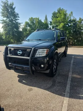 Black 2014 Nissan Frontier PRO-4X for sale in LaGrange, GA