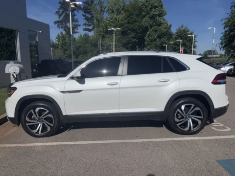 Photos of 2023 Volkswagen Atlas Cross Sport 2.0T SEL for sale in LaGrange, GA at Nissan of LaGrange