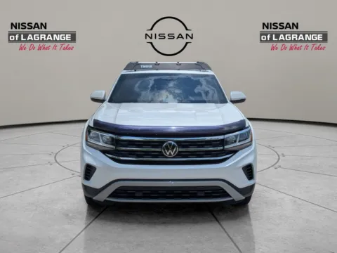 Photos of 2023 Volkswagen Atlas Cross Sport 2.0T SEL for sale in LaGrange, GA at Nissan of LaGrange