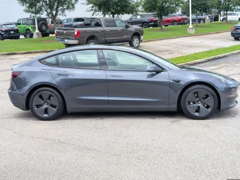 More photos of 2021 Tesla Model 3 Standard Range Plus at Nissan of LaGrange, GA