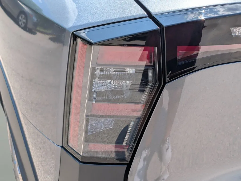 2026 Nissan KICKS S - Photo 13