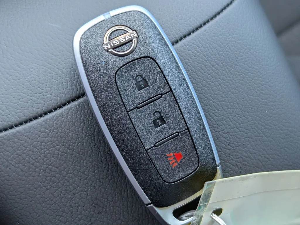 2026 Nissan KICKS S - Photo 30