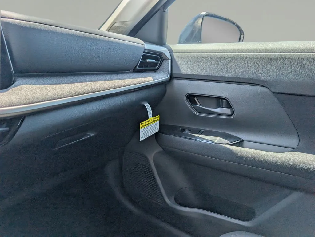 2026 Nissan KICKS S - Photo 29