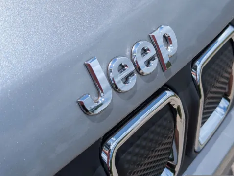 More photos of 2022 Jeep Compass Latitude at Nissan of LaGrange, GA