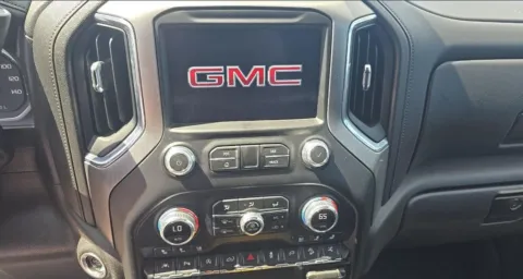 More photos of 2021 GMC Sierra 1500 Denali at Nissan of LaGrange, GA