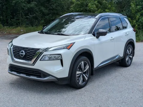 White 2023 Nissan Rogue SL for sale in LaGrange, GA