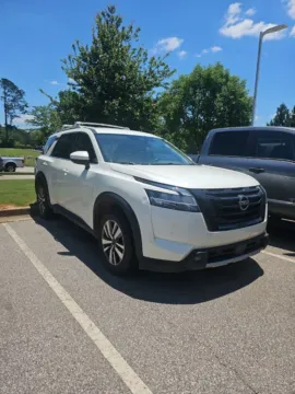 Another view of 2023 Nissan Pathfinder SL for sale in LaGrange, GA at Nissan of LaGrange