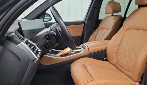 More photos of 2024 BMW X5 xDrive40i at Nissan of LaGrange, GA