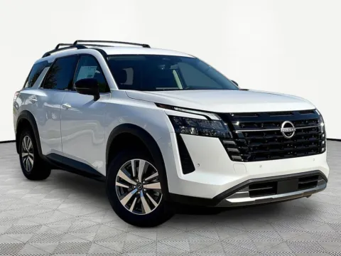 Photos of 2026 Nissan Pathfinder SL for sale in LaGrange, GA at Nissan of LaGrange