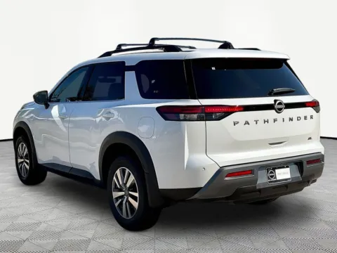 Another view of 2026 Nissan Pathfinder SL for sale in LaGrange, GA at Nissan of LaGrange