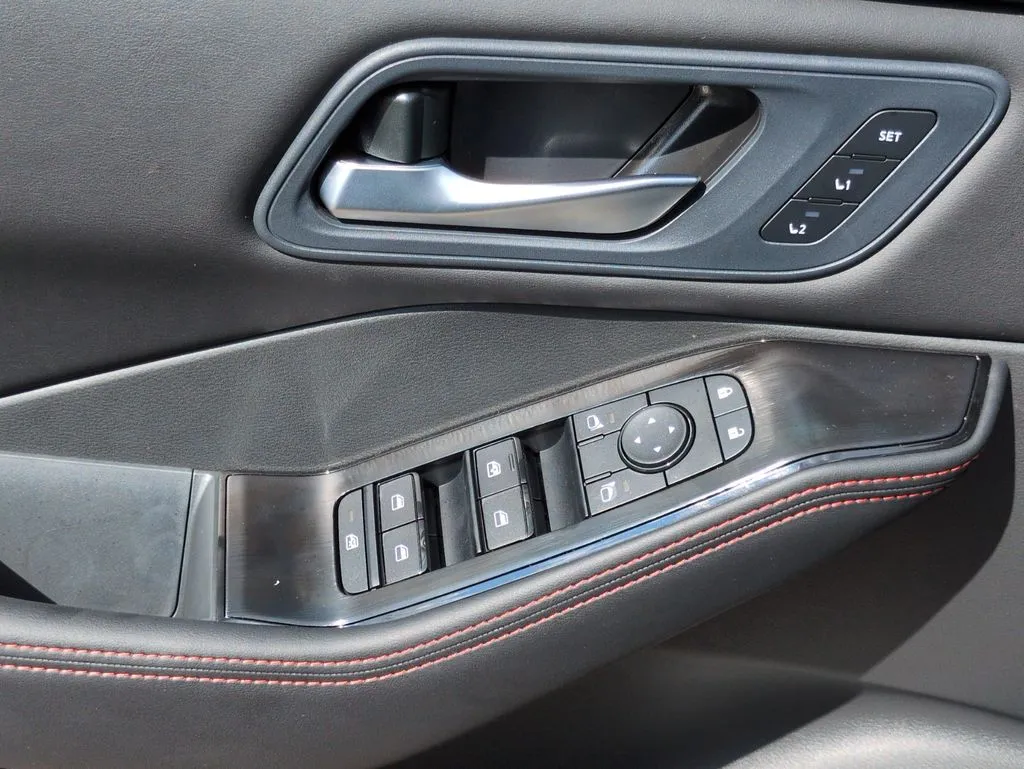 2026 Nissan Rogue Rock Creek - Photo 23